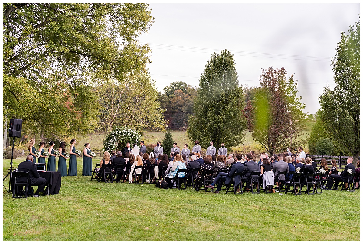 Stefanie Kamerman Photography - A Hunter Green and White Themed Wedding - Manor at Airmont - Round Hill, Virginia_0053.jpg
