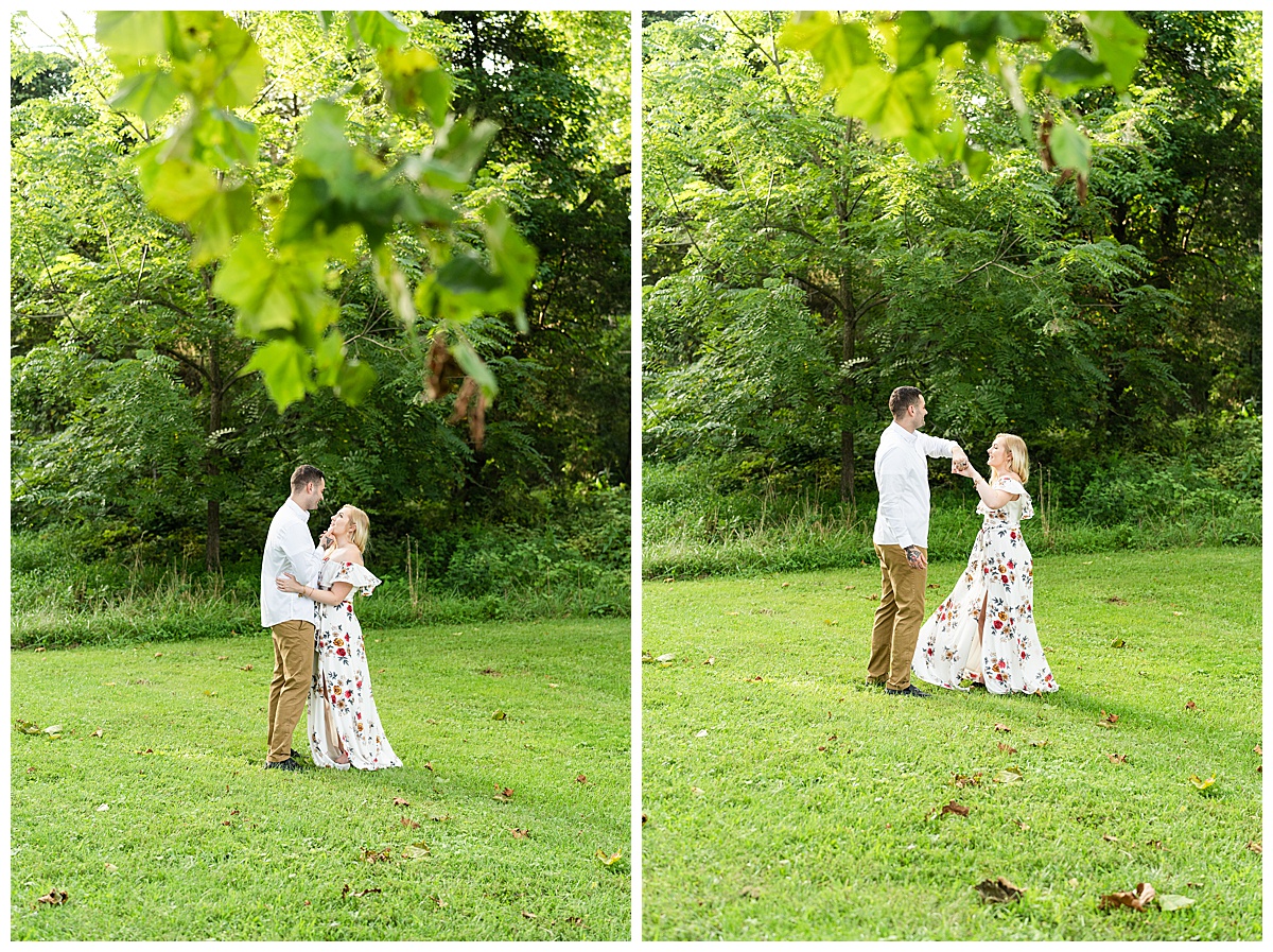 Stefanie Kamerman Photography - Holly and Nick - A Red Rock Overlook Engagement Session - Leesburg, VIRGINIA_0019.jpg